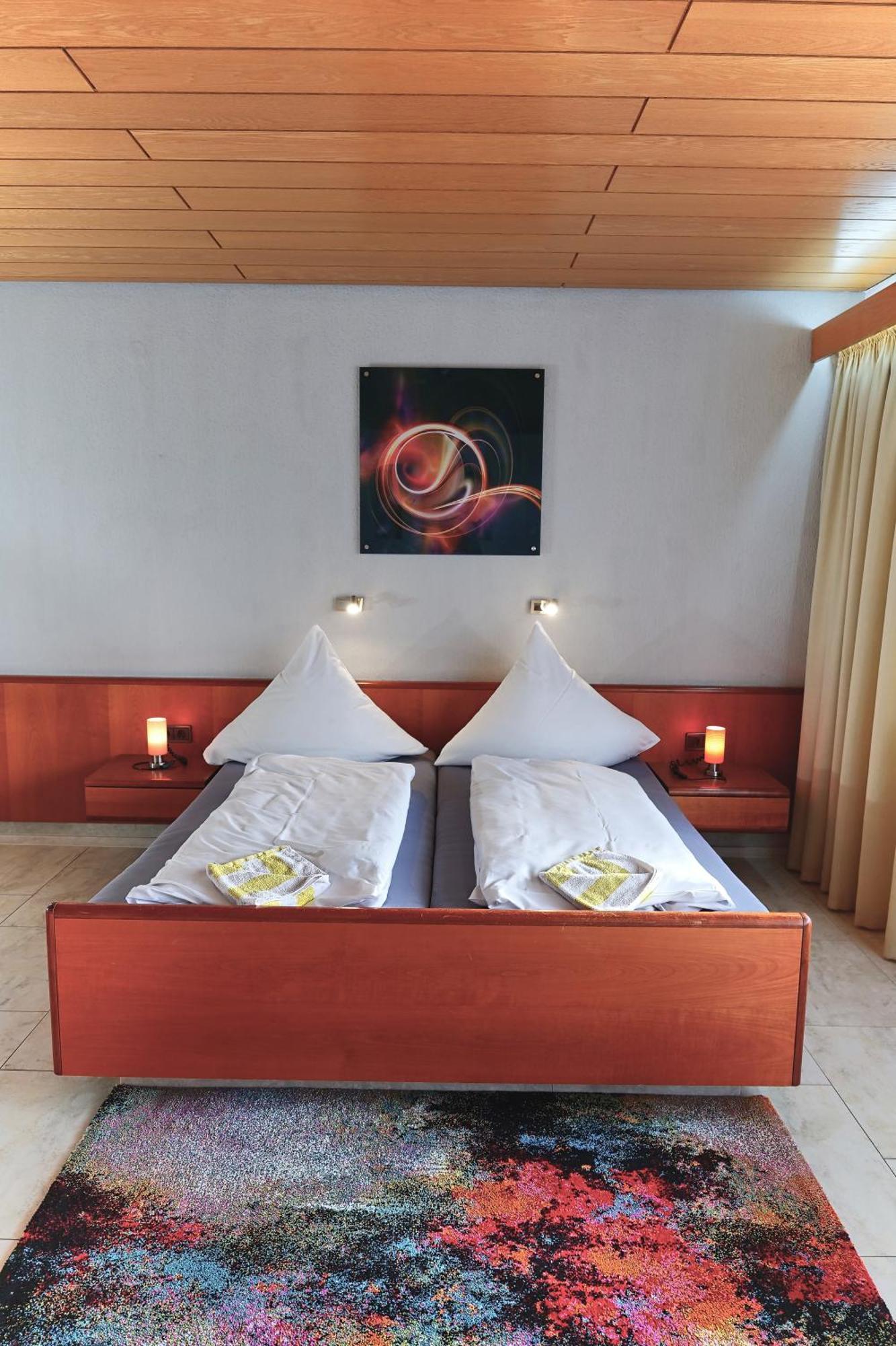 Hotel Garni Sebastian Kirrweiler  Zewnętrze zdjęcie