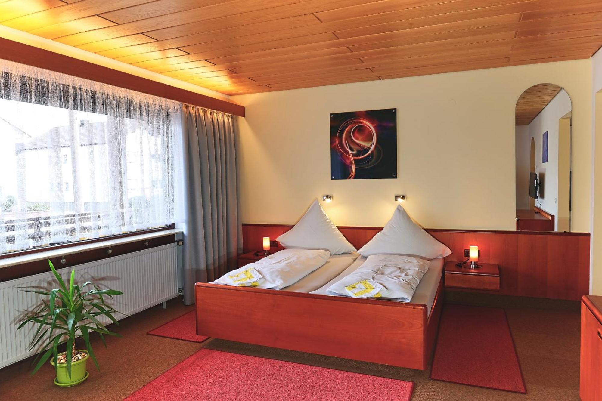 Hotel Garni Sebastian Kirrweiler  Zewnętrze zdjęcie