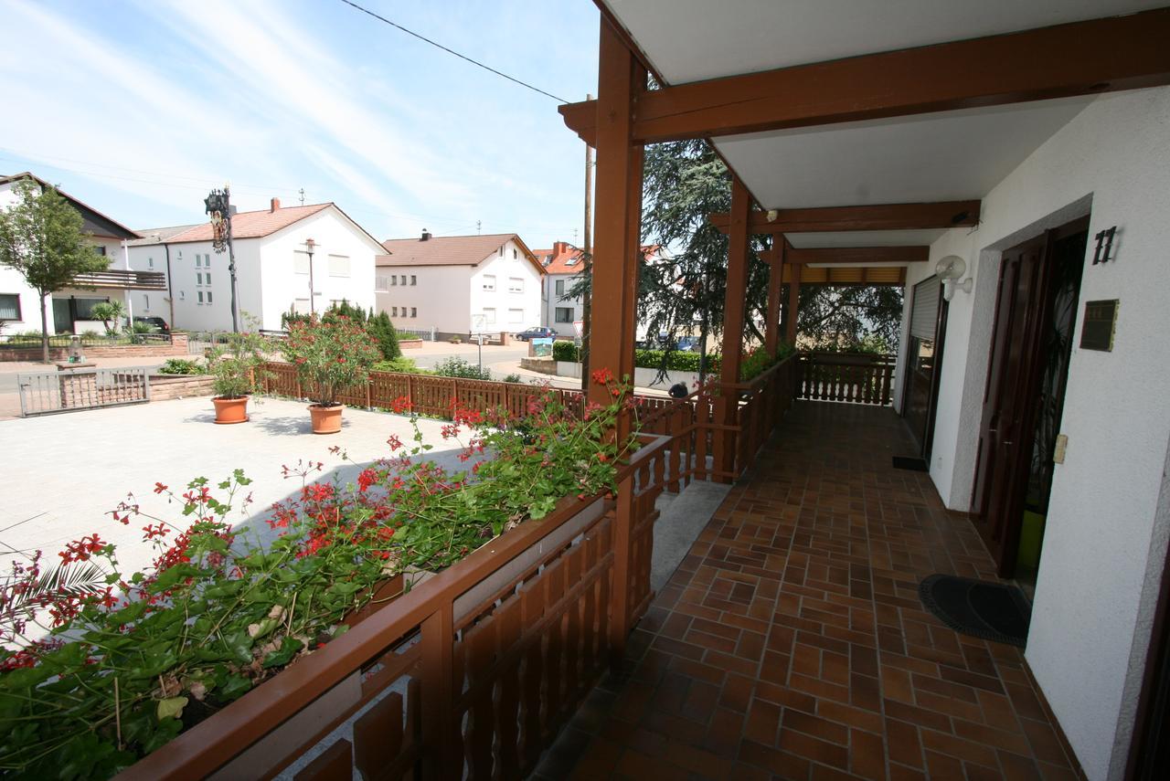 Hotel Garni Sebastian Kirrweiler  Zewnętrze zdjęcie